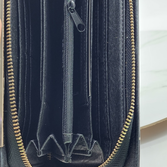 Marikai Black White Faux Saffiano Leather Gold Bar Wallet - Picture 2 of 16